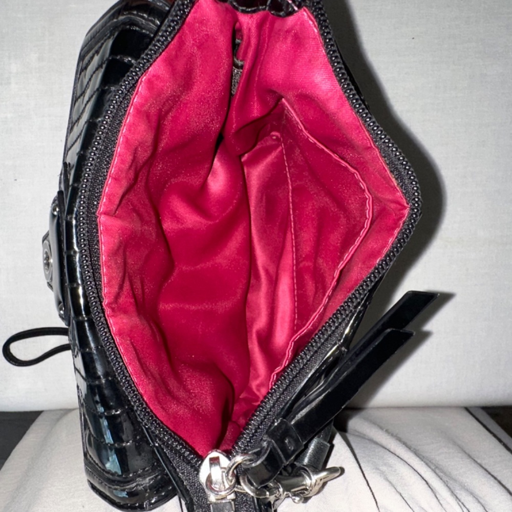 Coach Purse - Picture 4 of 6
